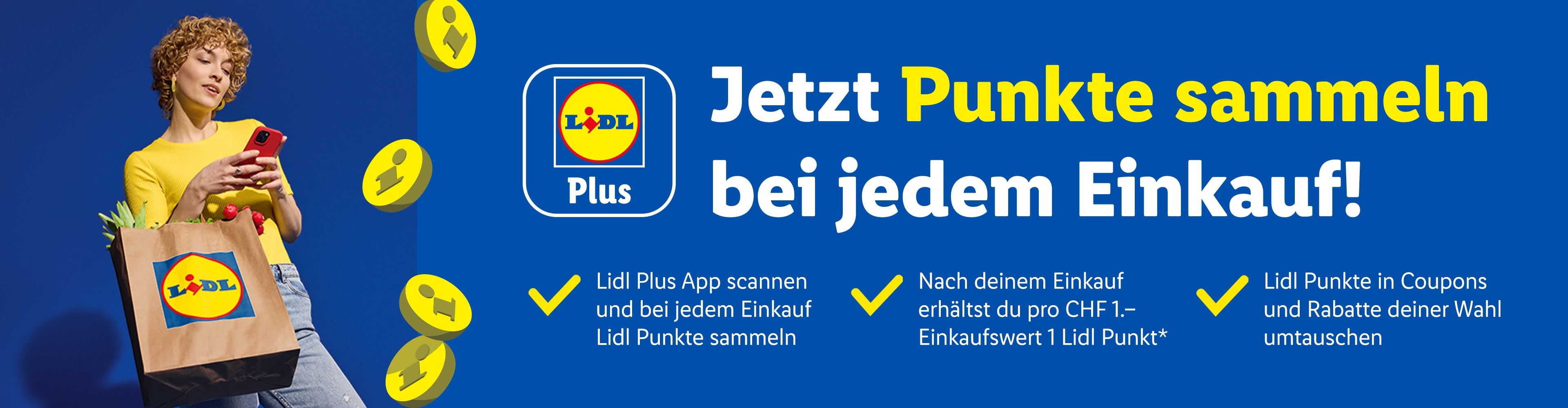 Frau nutzt die Lidl Plus App, um Punkte zu sammeln und Rabatte bei jedem Einkauf zu erhalten.