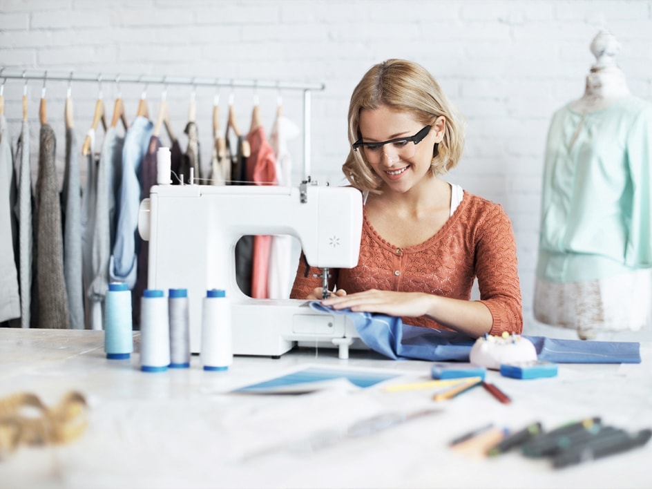 Machine à coudre et accessoires de couture