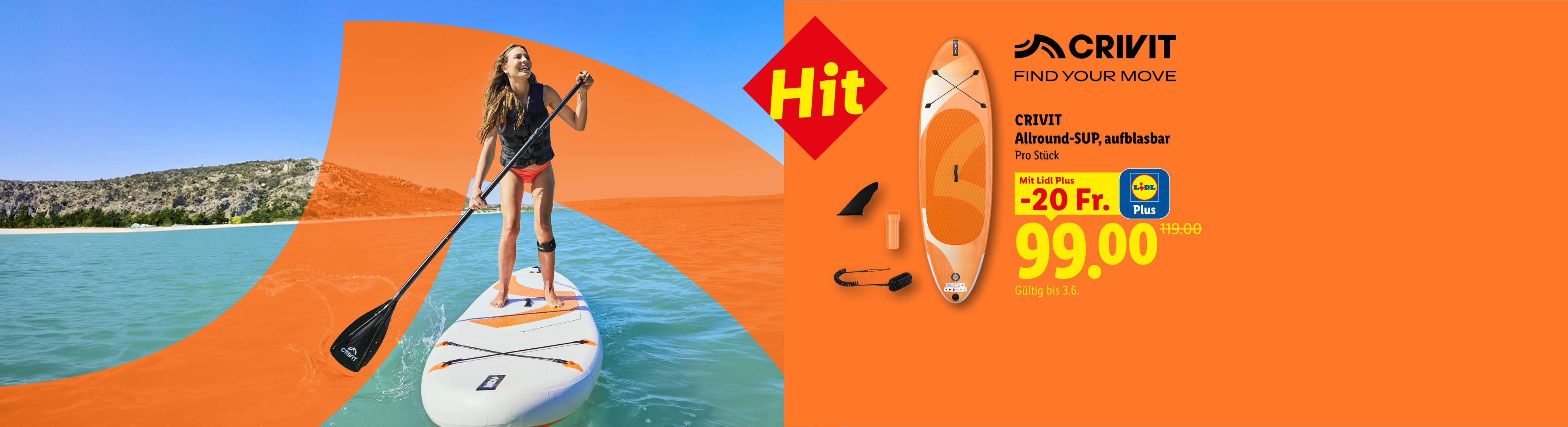 Eine Frau paddelt auf einem aufblasbaren Stand-Up-Paddle-Board, daneben ein Angebot für ein SUP-Set.